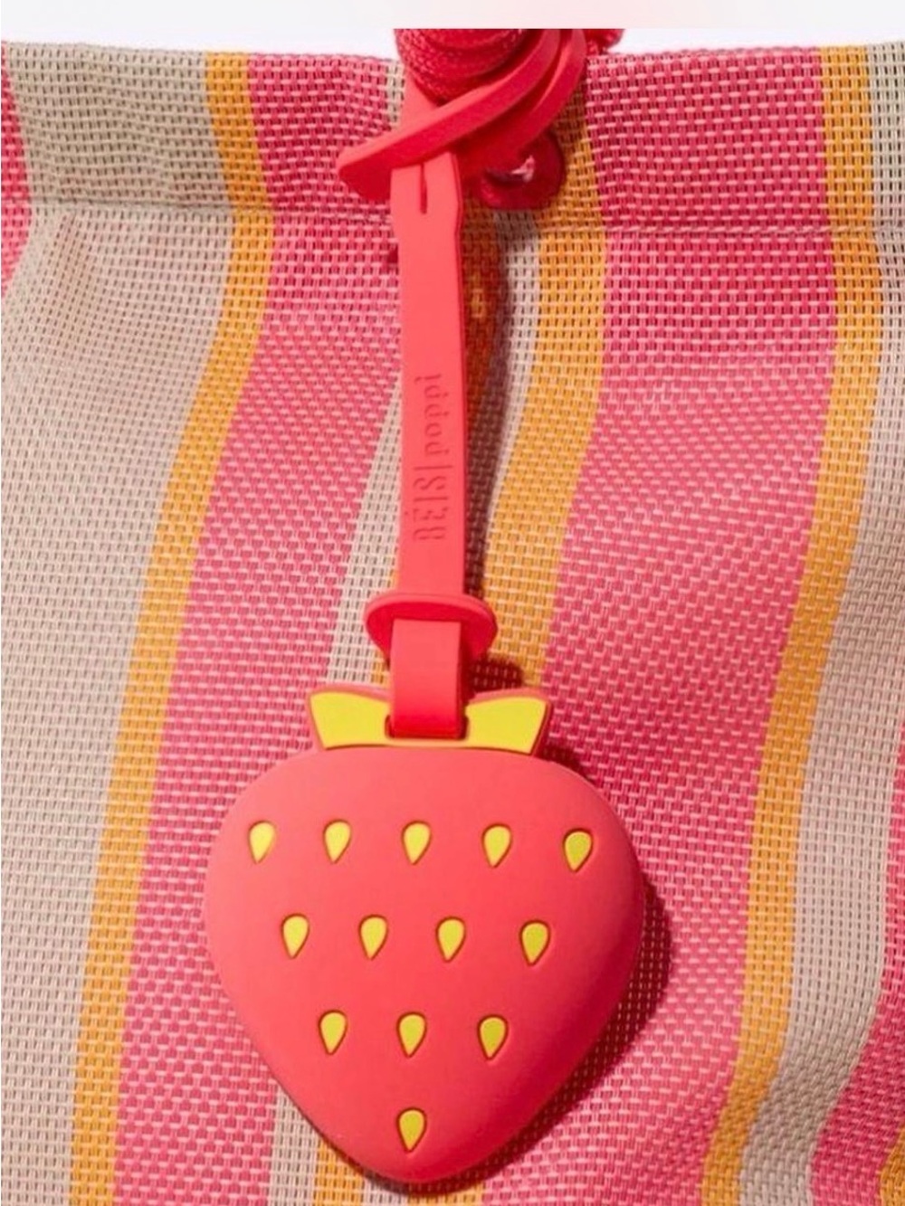 BÉIS x poppi The Mirror Bag Charm 
in Strawberry NWT limited edition - Picture 3 of 5